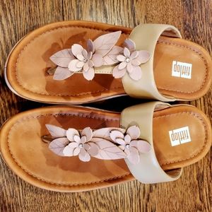 Fitflop Flower Sandals, US 6, Beige